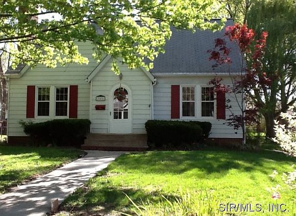 1st image of 206 N Belleville St