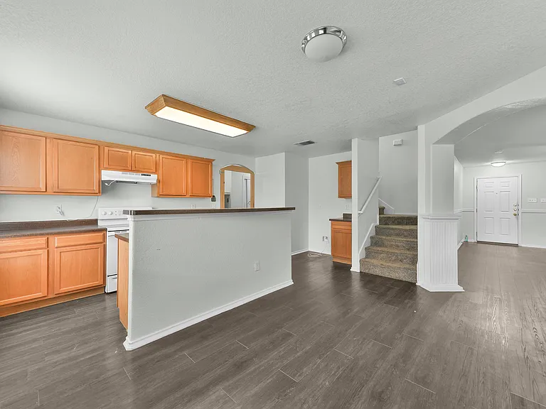 210 Hallie Pass — Photo 9