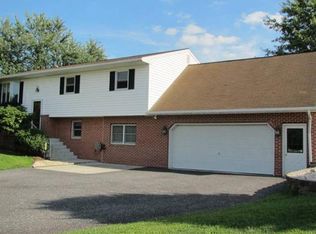 485 Pine Ridge Cir, Lewisberry, PA 17339