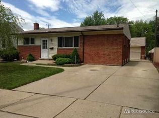 22505 Raymond St #NOT, Saint Clair Shores, MI 48082