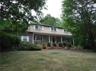 20 Arlington Dr, Monroe, NY 10950