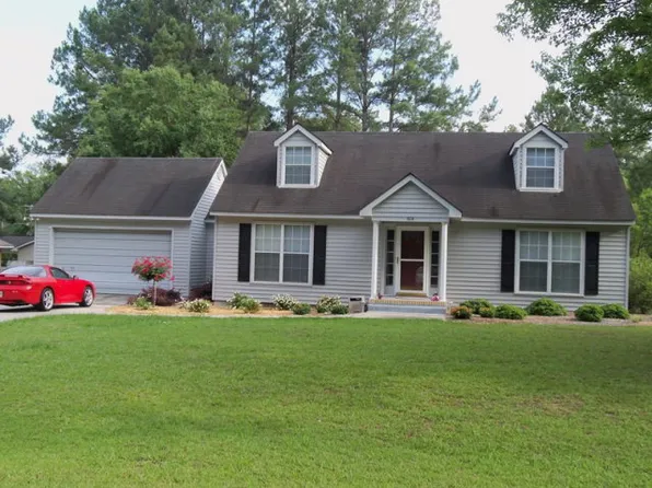 804 Schley St, Douglas, GA 31533