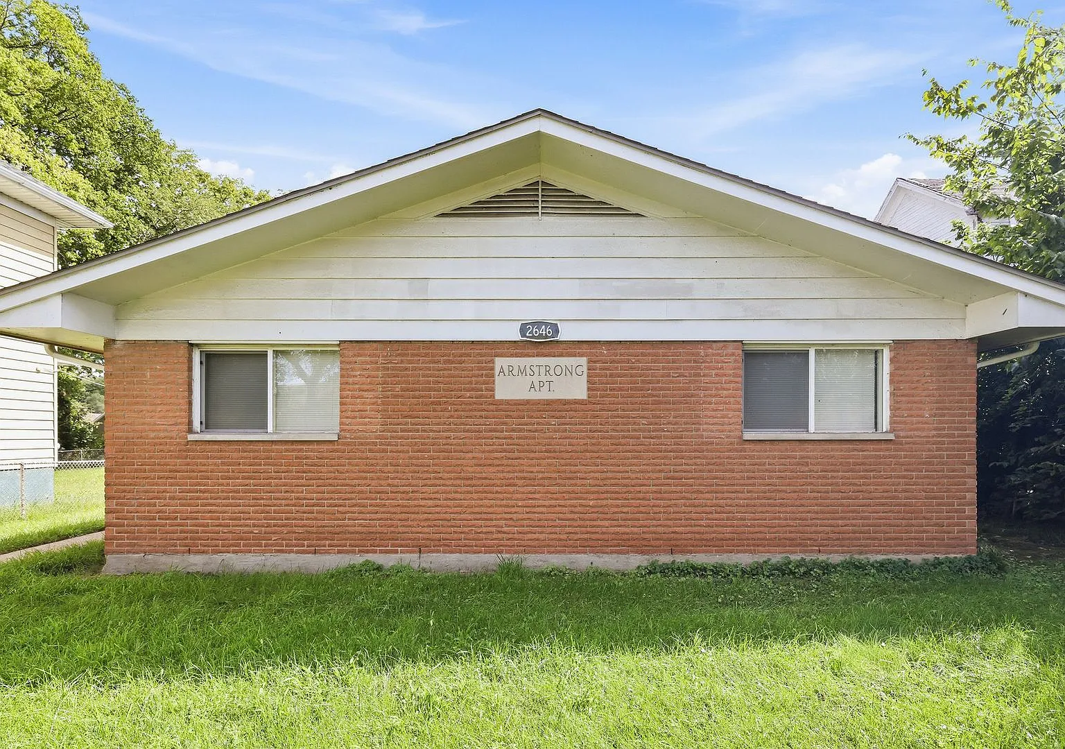2646 Home Ave — Photo 3