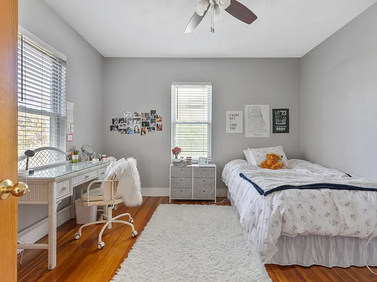 14 Barton St — Photo 12