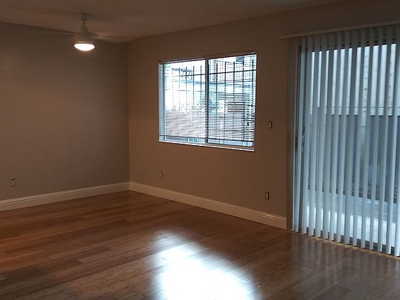 4th image of 372 Euclid Ave Unit 110