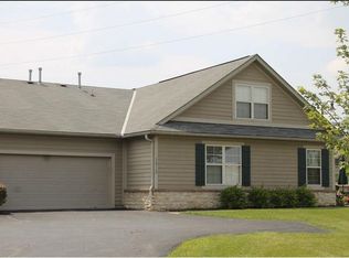1513 Cascade Dr #25, Grove City, OH 43123