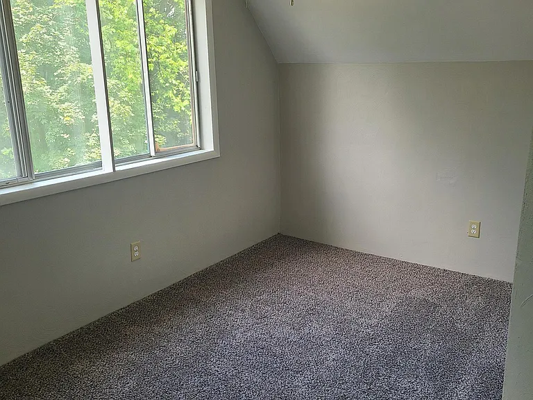 316 Stuart Ave #9 — Photo 12