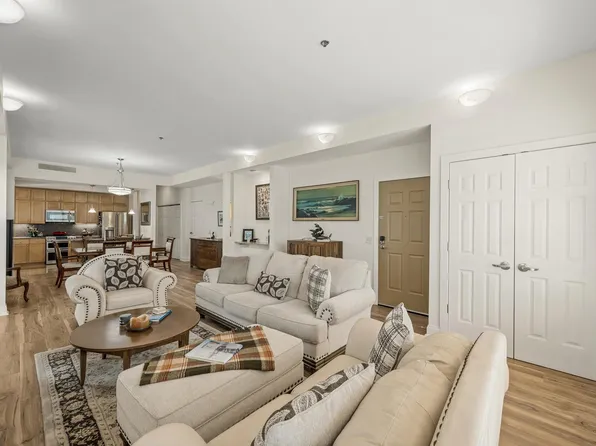 633 Dayton Ave APT 4, Saint Paul, MN 55104