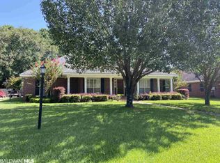 3820 Saint Andrews Loop E, Mobile, AL 36693