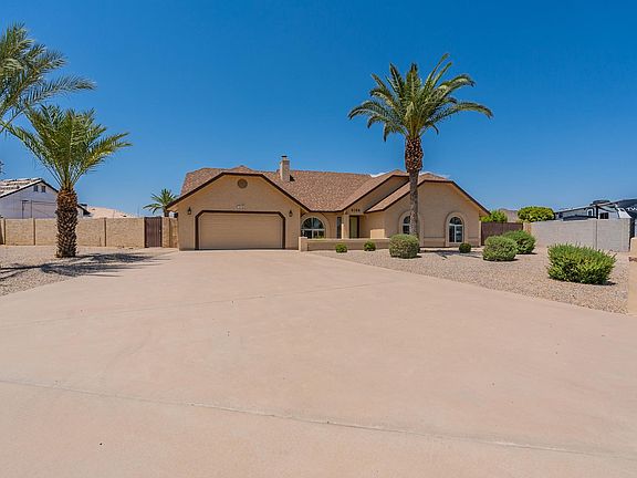 2nd image of 8768 W Villa Hermosa