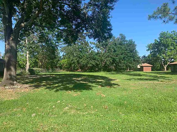 2nd image of 529 Suncrest Dr