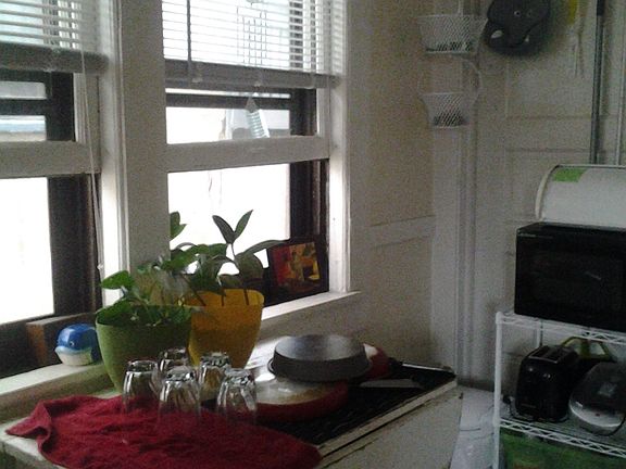 2nd image of 1606 E Lafayette Pl #A