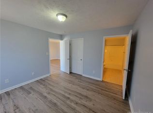 1526 Aristo Pl, Hope Mills, NC 28348