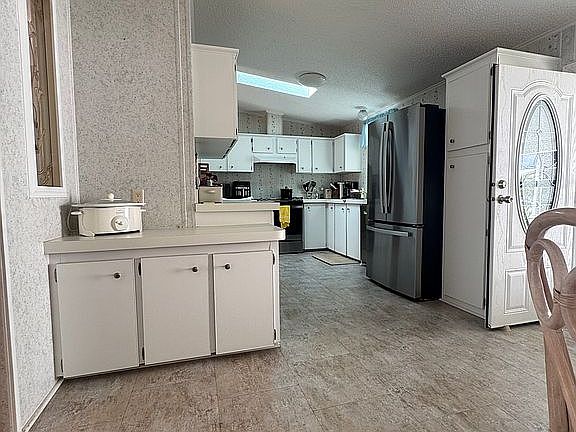 New refrigerator and oven
