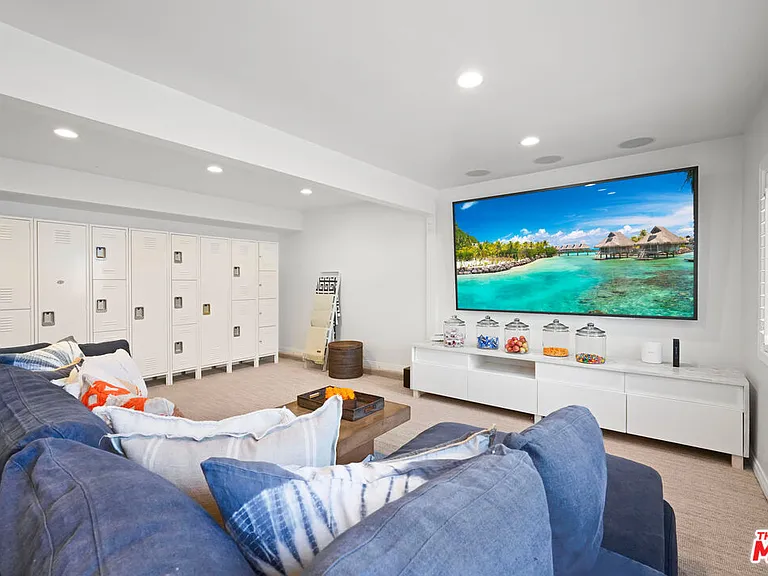 29225 Cliffside Dr — Photo 16