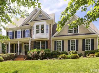 220 Branchside Ln, Holly Springs, NC 27540