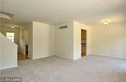 5th image of 11390 Canary Dr