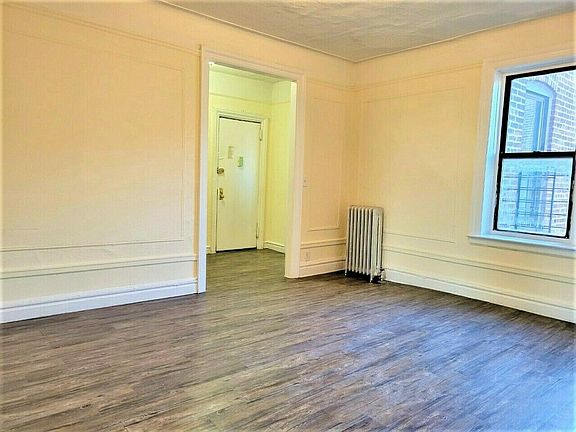 2nd image of 2541 Aqueduct Ave W #E1
