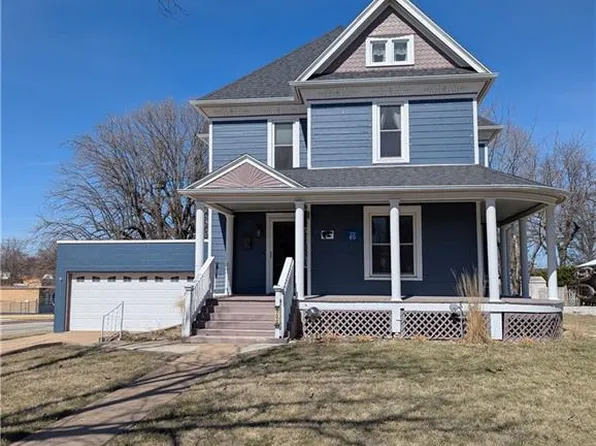 500 Miami St, Hiawatha, KS 66434