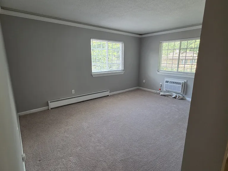 24 Sharon Rd #11 — Photo 10