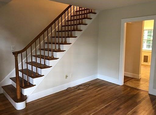 5th image of 668 Plymouth St