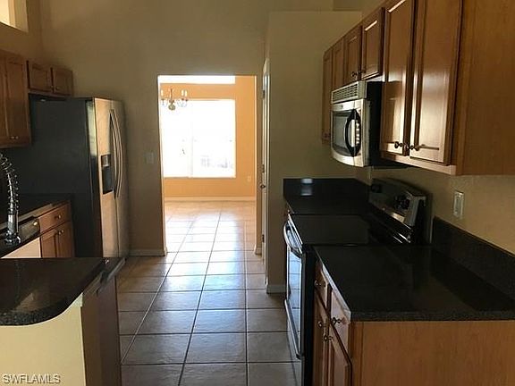 5th image of 2712 49th St W