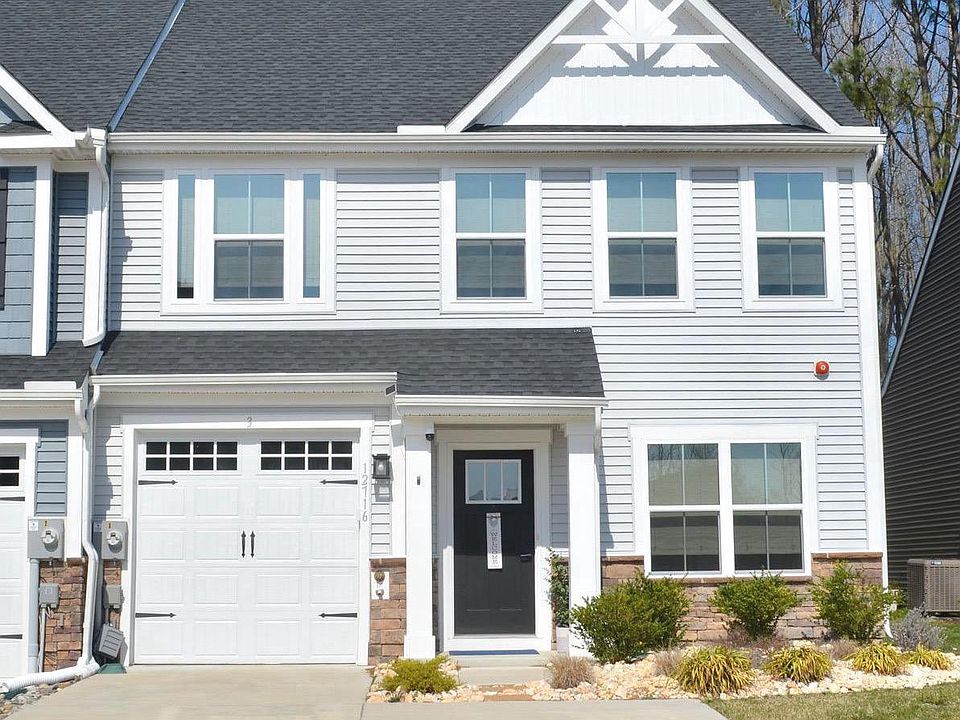 1st image of 12716 Carnouste Ln Unit 3