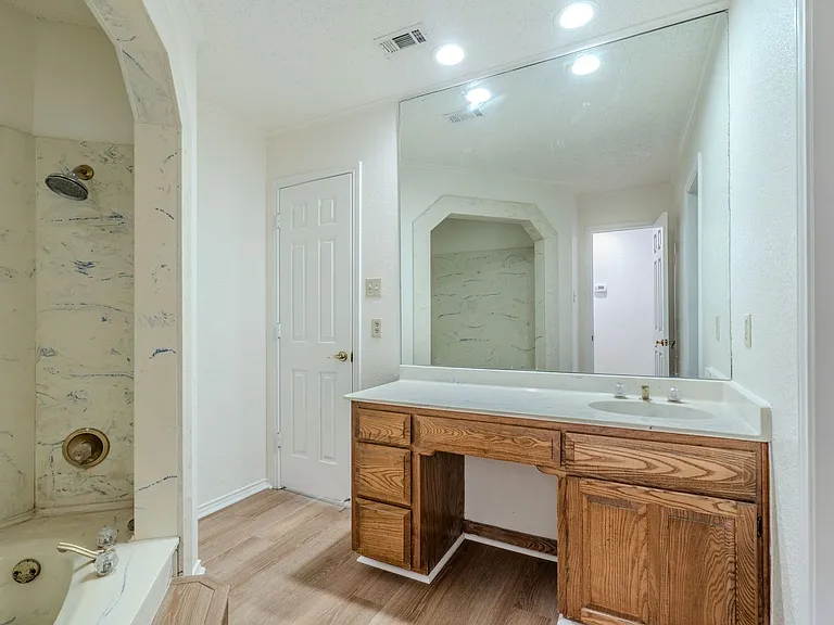 4501 Ridge North Rd — Photo 33