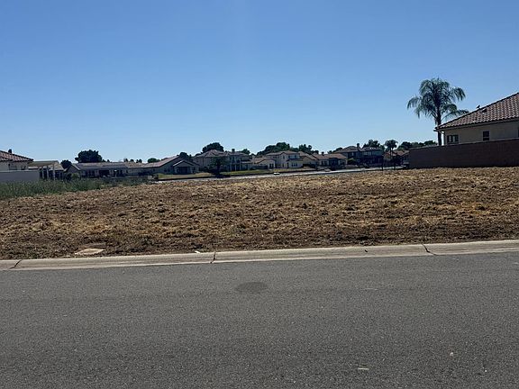4th image of 8255 Lake Shore Dr