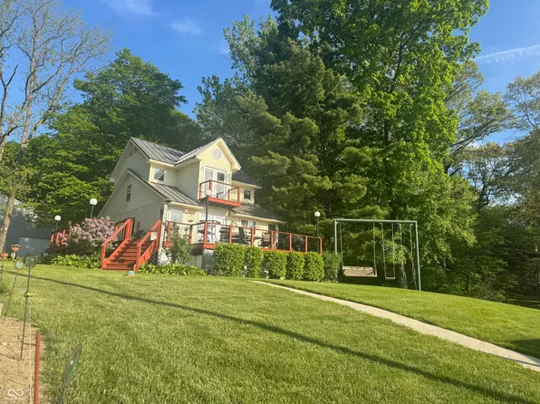 7740 N Sandy Beach Dr, Monticello, IN 47960