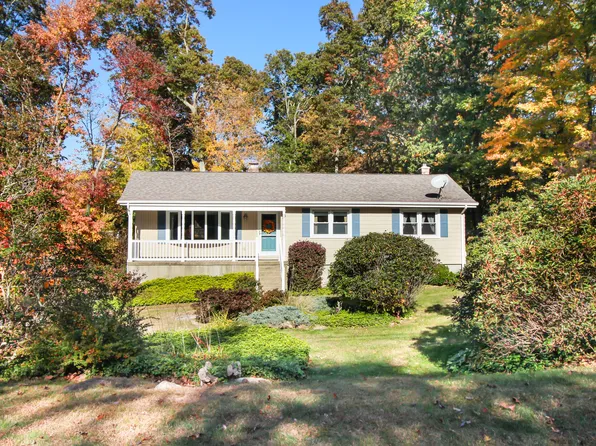 18 Marion Drive, East Lyme, CT 06333