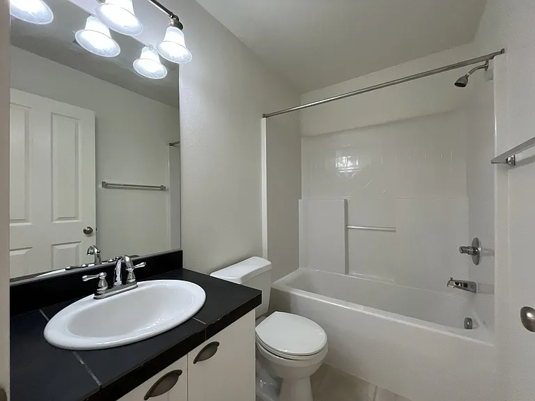 836 NW 118th Ave #102 — Photo 33