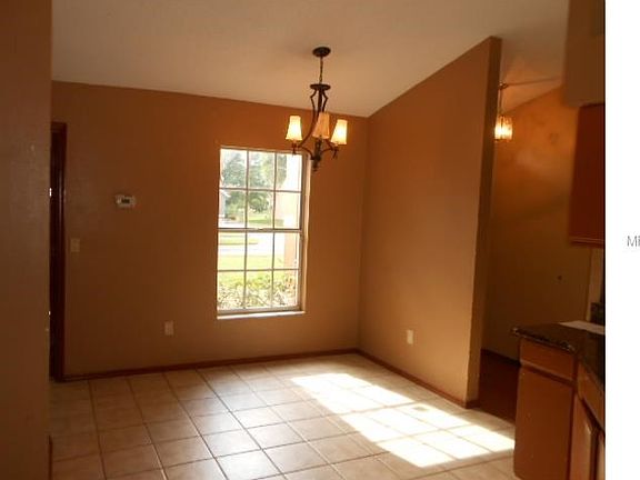 4th image of 1212 Creek Woods Cir
