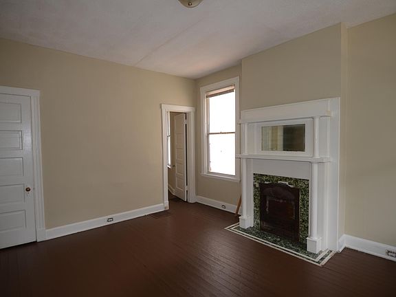 2nd image of 1814 Mills Ave APT 2