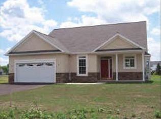 3 Willow Wind Trl, Rochester, NY 14624