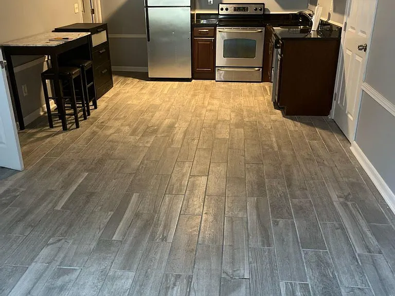 1177 Woodland Ave NE #11 — Photo 3