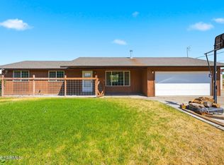 3415 N Wenas Rd, Selah, WA 98942