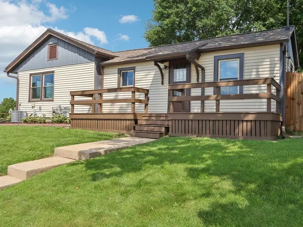 1202 9th Street, Monroe, WI 53566