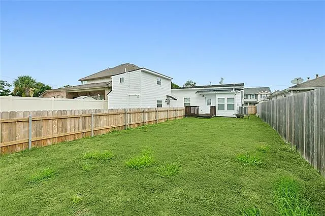 3832 Bauvais St — Photo 17