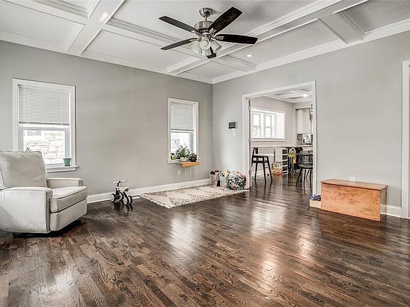 4th image of 3416 S Benton Ave