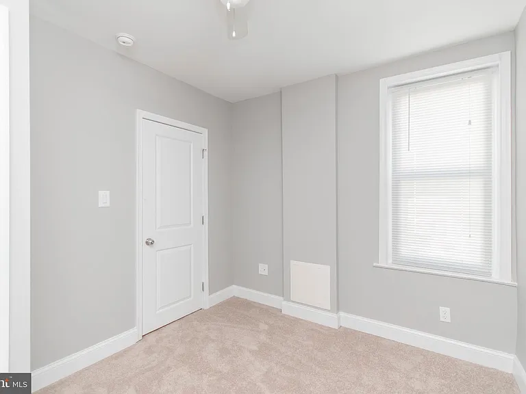 3138 Tilton St — Photo 22