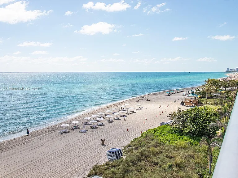 15901 Collins Ave #25F — Photo 22