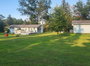 N9321 Deer Lake Rd, Crivitz, WI 54114