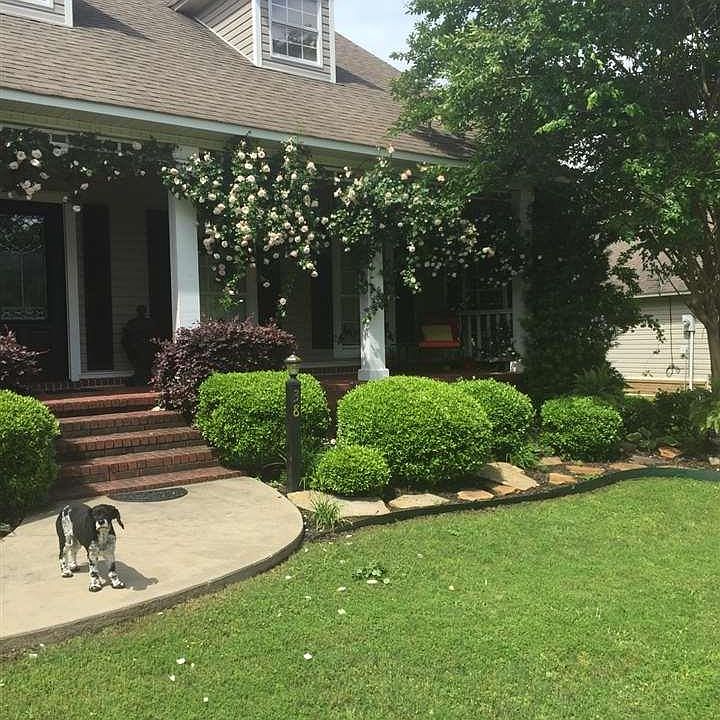 1st image of 38 Donna Dr
