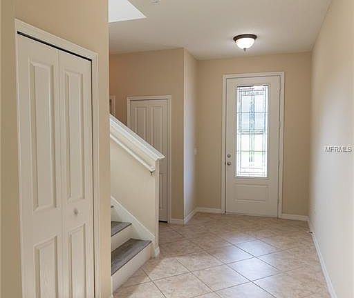 2nd image of 11803 Thatcher Ave