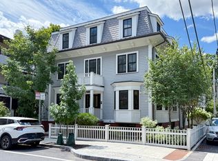 35 Willard St, Cambridge, MA 02138