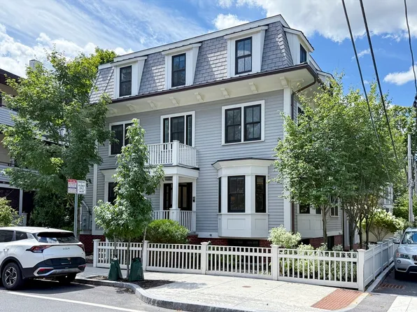 35 Willard St, Cambridge, MA 02138