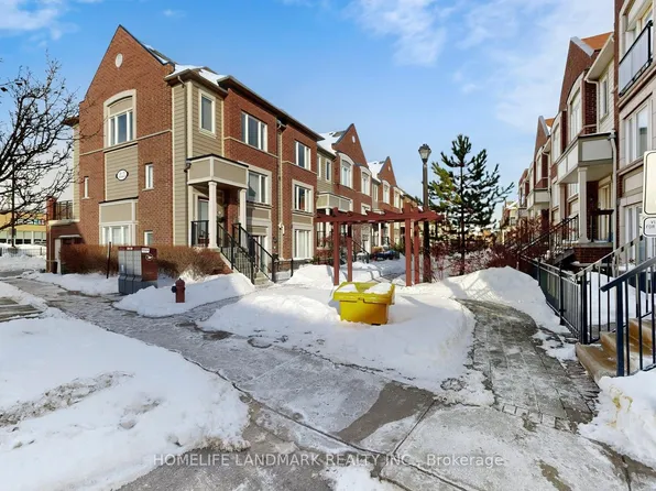 55 Burton Howard Dr, Aurora, ON L4G 0S3