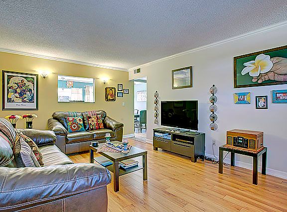 2nd image of 5916 Adele Ave