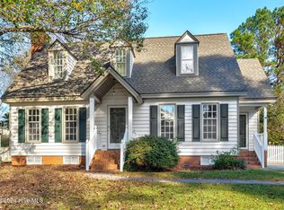 4020 Crosswinds Dr, Rocky Mount, NC 27803